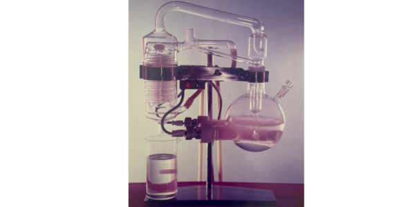 Destilador de agua modelo 703: los orígenes de la destilación en Pobel